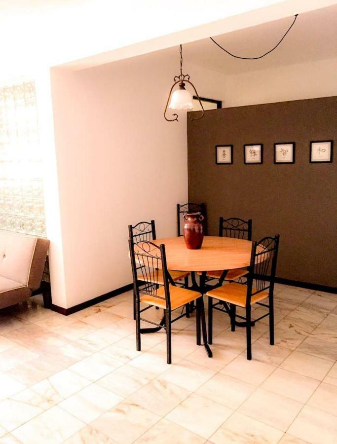 Fully Equipped 3-Bedroom Apt In Downtown Praia Eksteriør billede